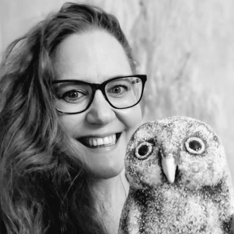 UUTTA! Kuukauden taiteilija