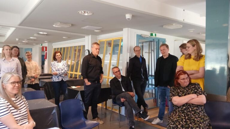 Voimaa, värejä ja hetki pysähtymiselle